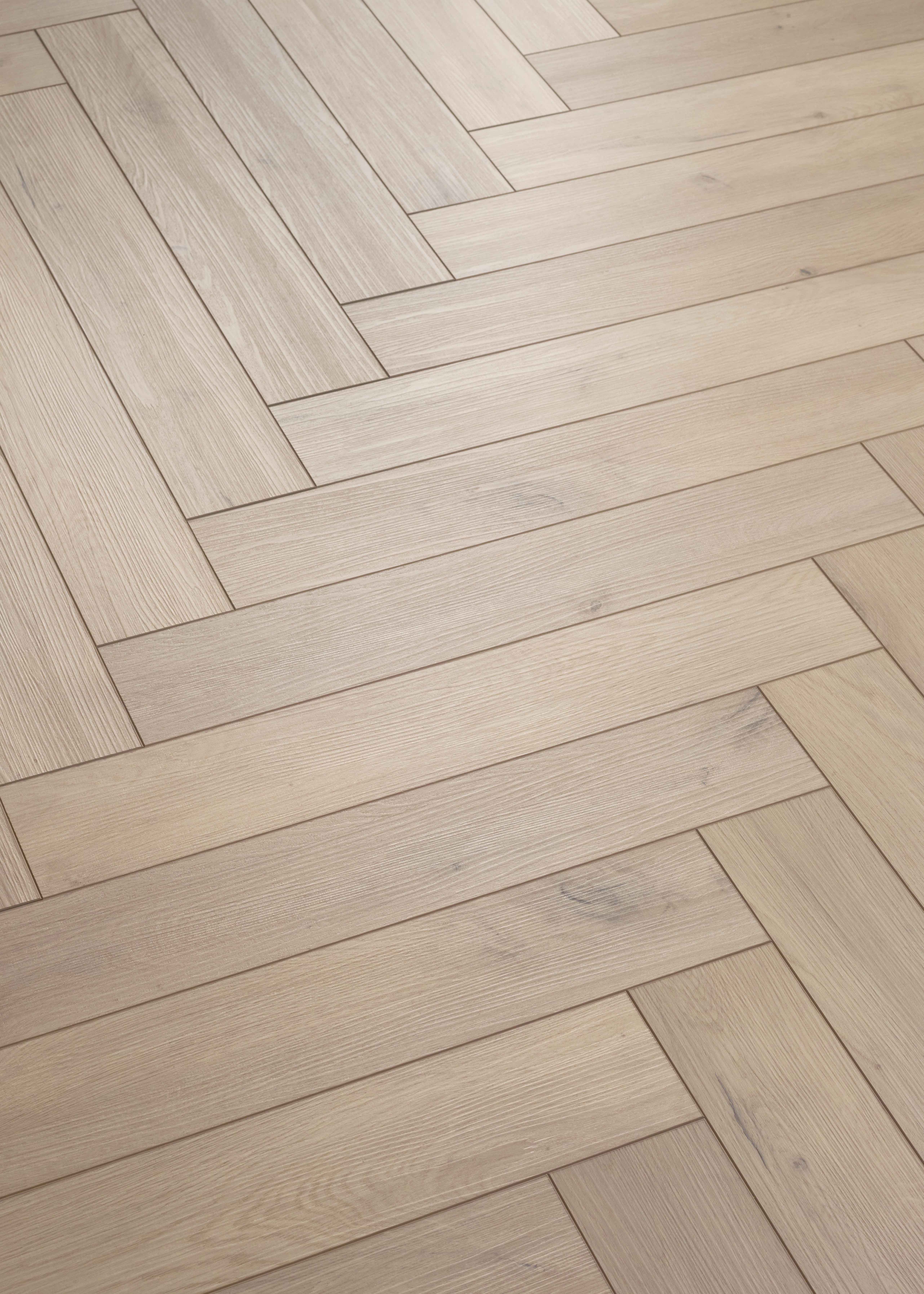 COREtec® Flexile 'Forest' Fischgrät 50 FLXH 806 Klebe-Vinyl 3mm