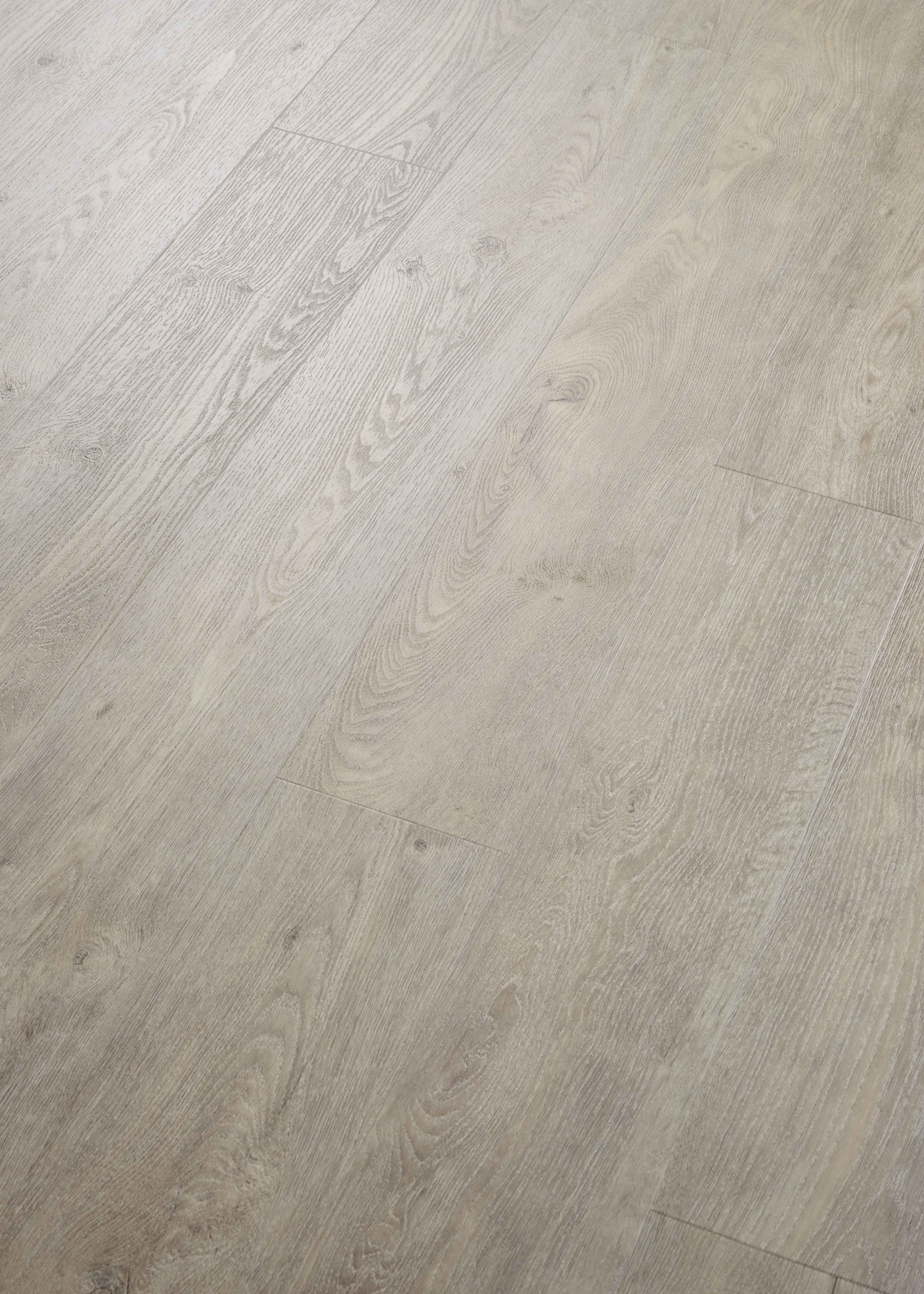 COREtec® Rigid Klick-Vinyl 'Sparwood Oak 06' - The Essentials - 50 LVR 9606