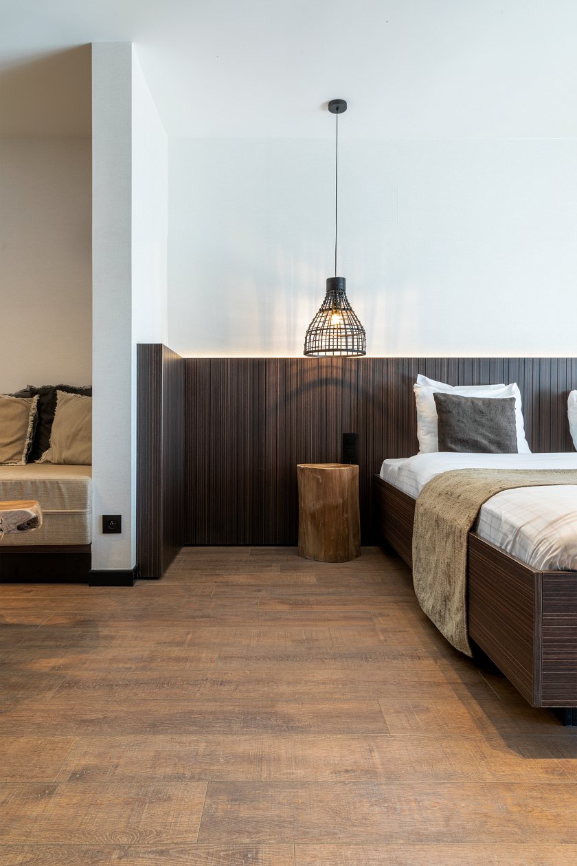 COREtec® Rigid Klick-Vinyl 'Bark' - Naturals - 50 LVPE 856